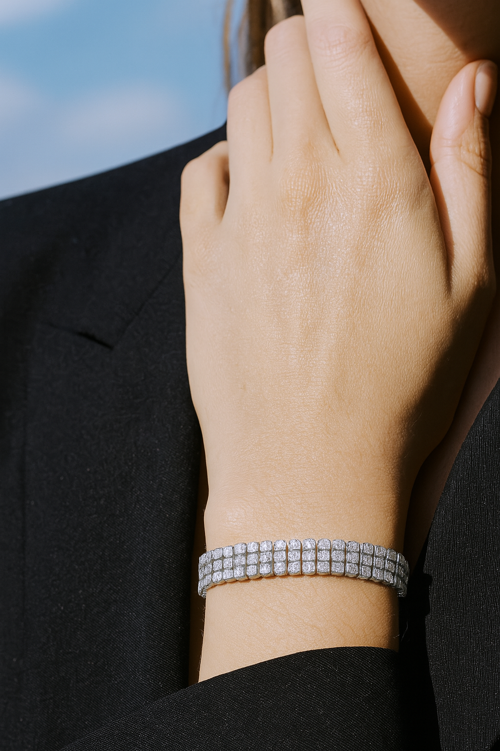 10 ct Sparkling White Gold 3-Row Diamond Bracelet in 10k Gold