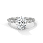 2 Carat, D-E Colour, VVS-VS Clarity, Excellent Cut, Oval Cut Sidestone Ring