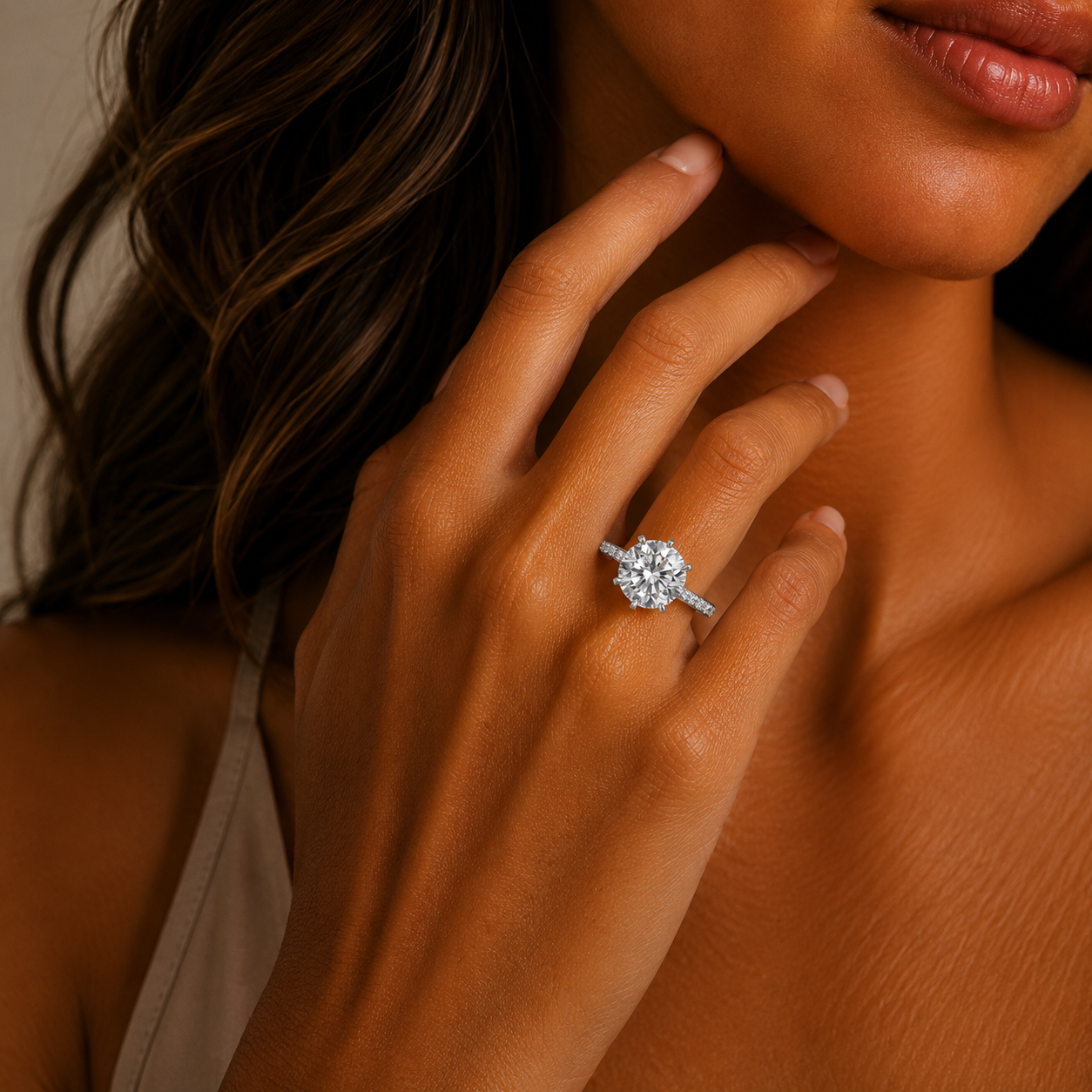 Round Sidestone Ring