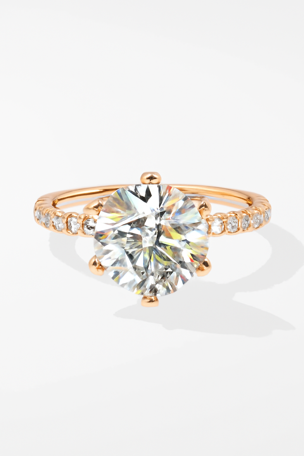 2 Carat to 8 Carat Diavont Round Diamond Ring Mounting with sidestones