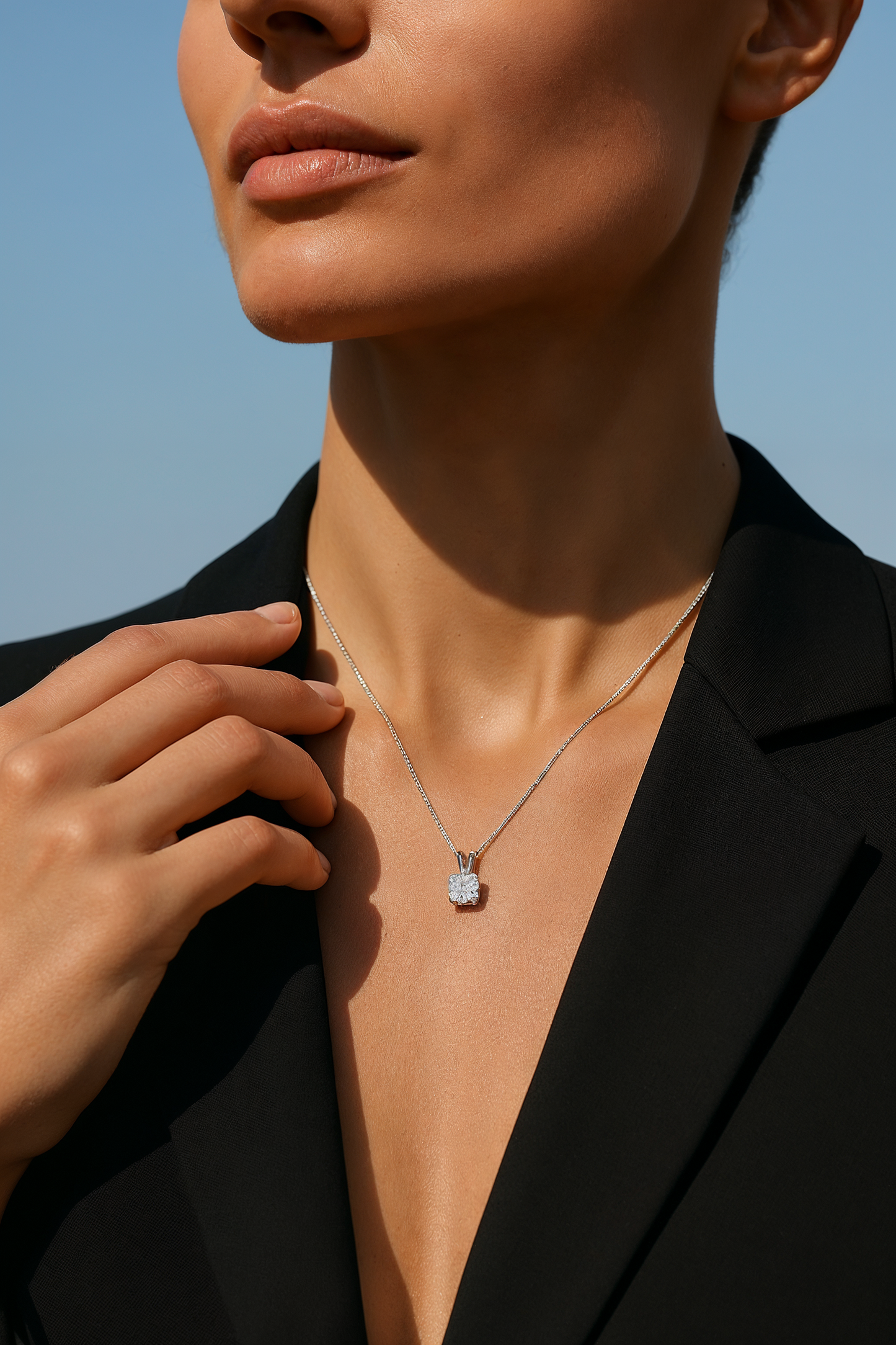 1 Carat Classic Solitaire Diamond Pendant with Chain