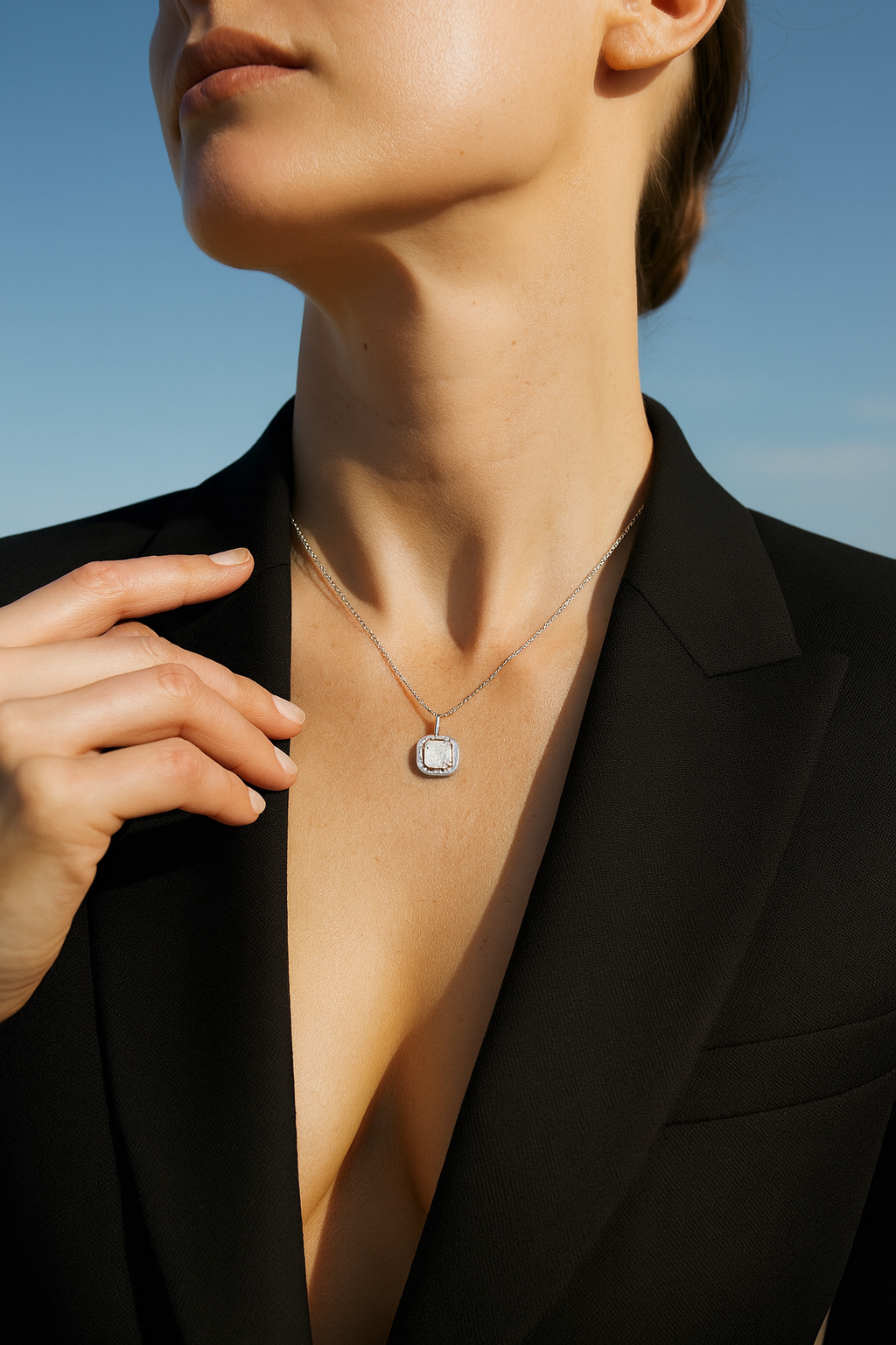 1 Carat, Colour D-E, Clarity VVS-VS, Double Halo Cushion Pendant with Chain in Sterling Silver