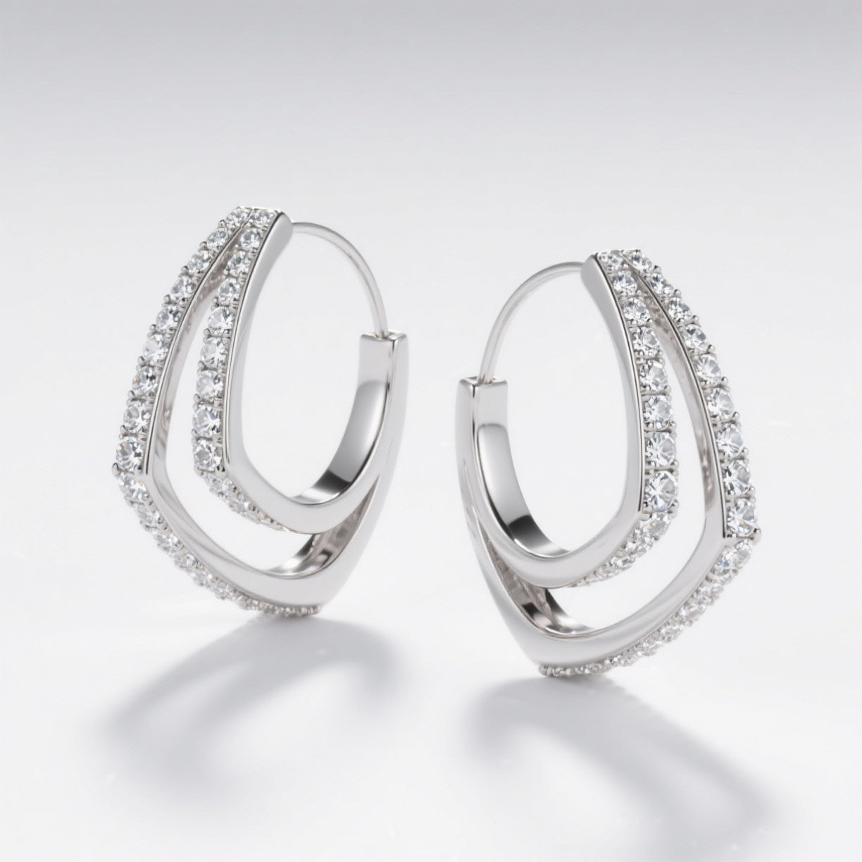 1 Carat, Colour D-E, Clarity VVS-VS, Double loop Hoop Earrings