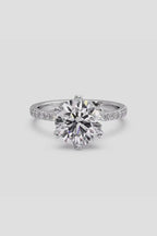 2 Carat to 8 Carat Diavont Round Diamond Ring Mounting with sidestones